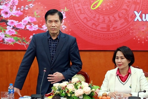 Phó Tổng cục trưởng Tổng cục TDTT Trần Đức Phấn, Lê Thị Hoàng Yến chủ trì buổi gặp mặt